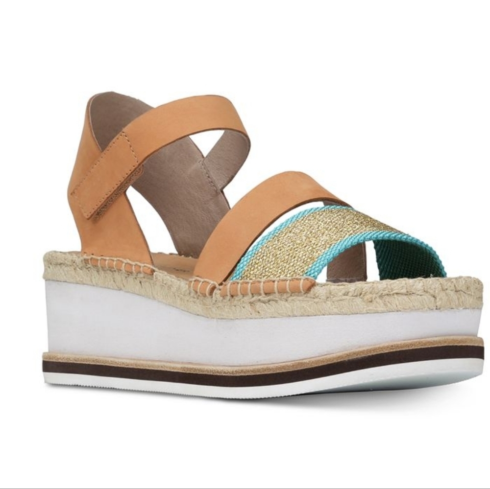 Donald Pliner platform sandals